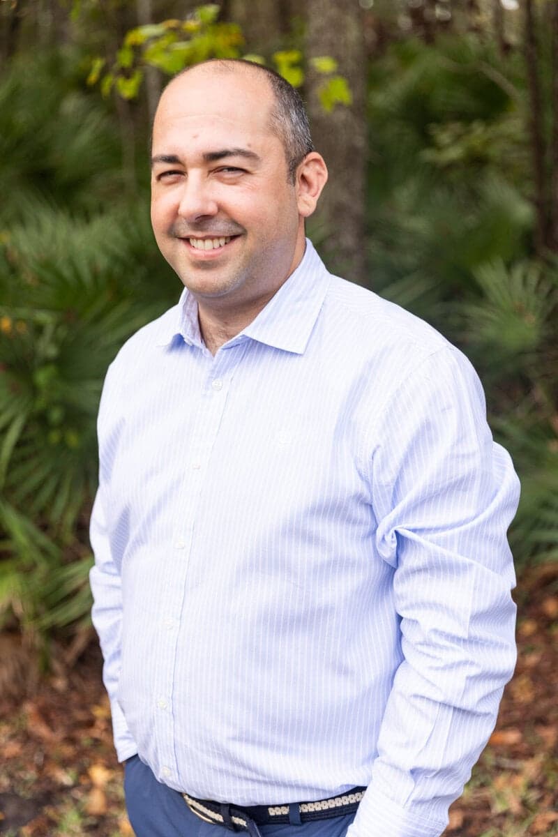 Dr. Fernando Padron of Doctors Lake Family Dental