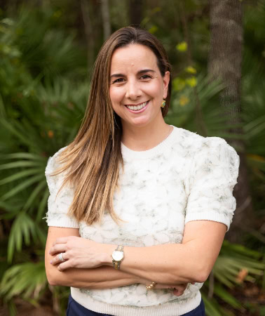 Dra Adriana Padron of Doctors Lake Family Dental