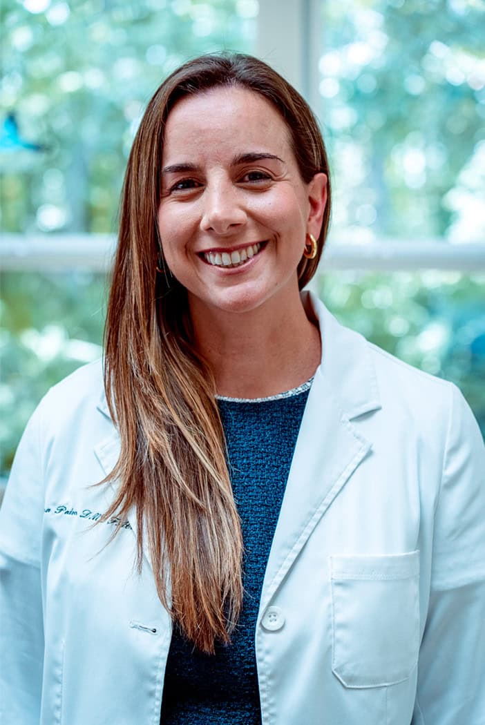 Dr. Adriana Padron